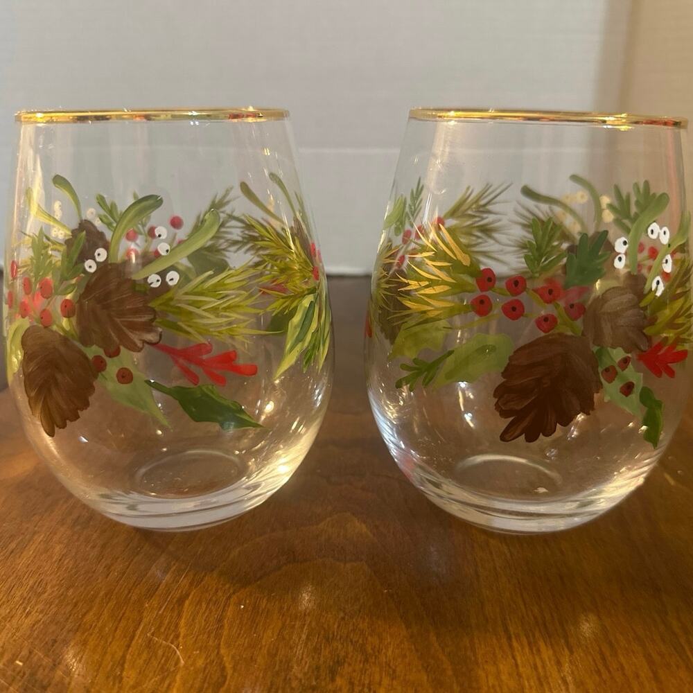 Two Four Winter Pine Cones Berries Gold Rim Wine Glasses Hand Painted Never Used